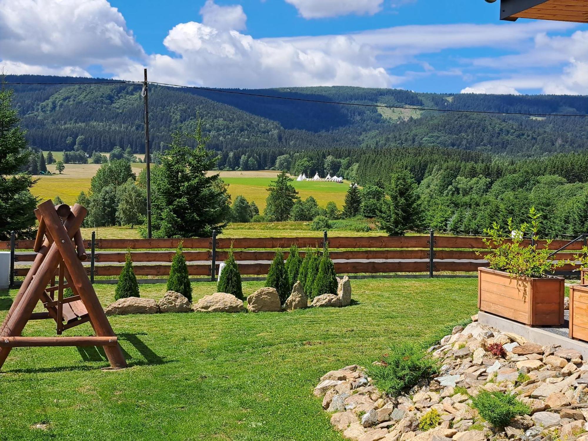 Osada Orlica Klimatyczne Z Widokiem Na Gory I Termalnym Sauna Jacuzzi 4 Km Od Zieleniec Arena Chalet Lasowka