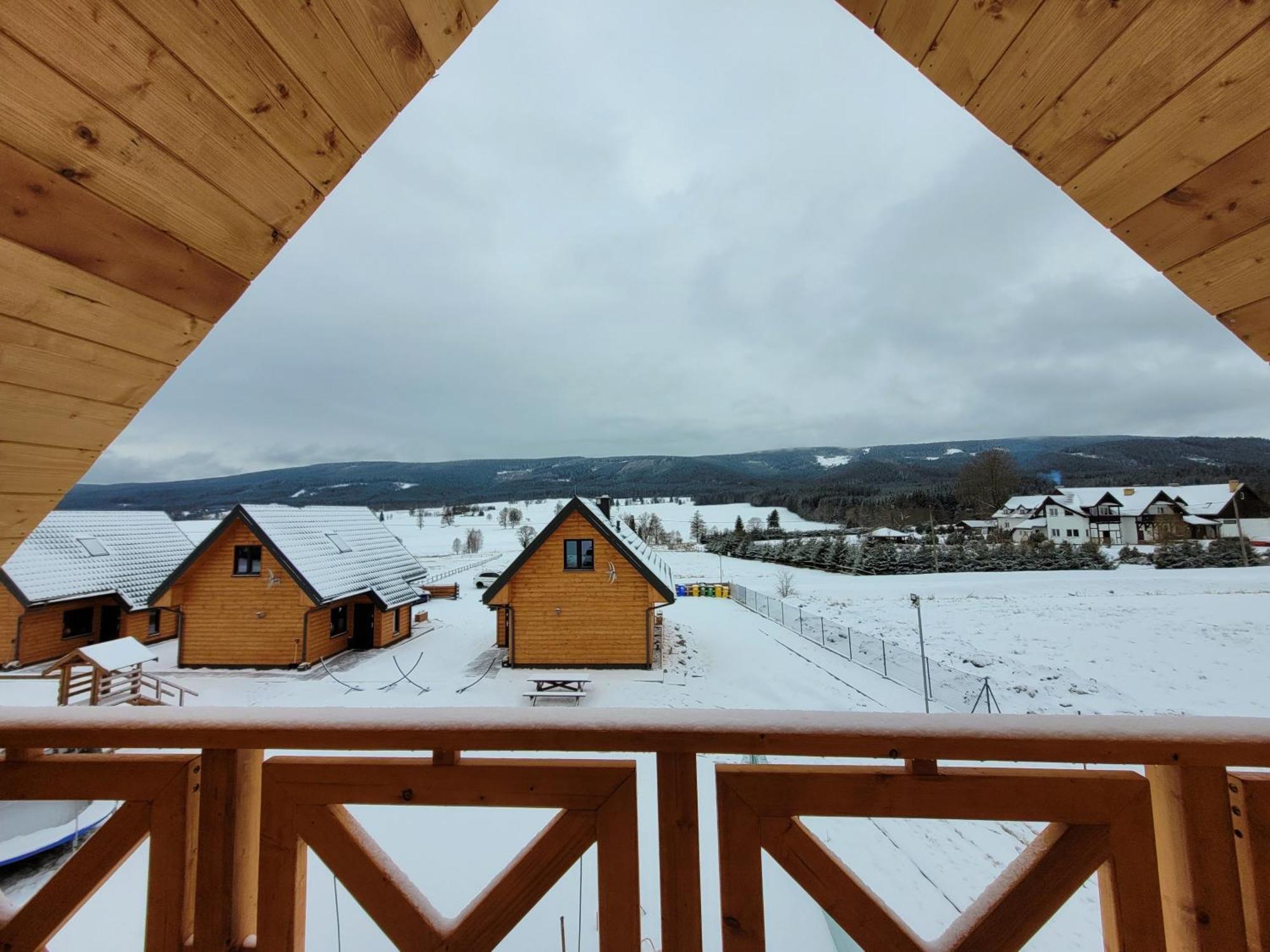 Osada Orlica Klimatyczne Z Widokiem Na Gory I Termalnym Sauna Jacuzzi 4 Km Od Zieleniec Arena * Lasowka